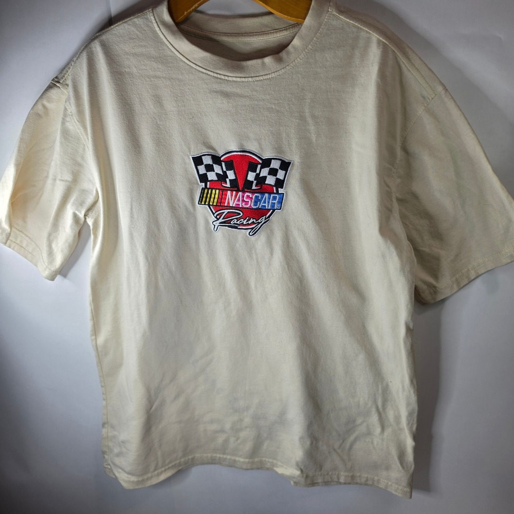 NASCAR Racing Shirt Mens Small Cream Embroidered Logo Freeze Streetwear Tee